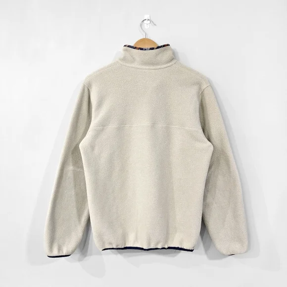 PATAGONIA Cream Lightweight Synchilla Snap-T Pullover Sweater - Picture 2 of 11